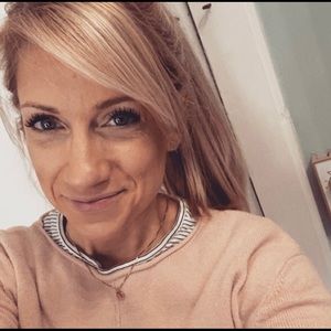 Meet your Posher, Mallory